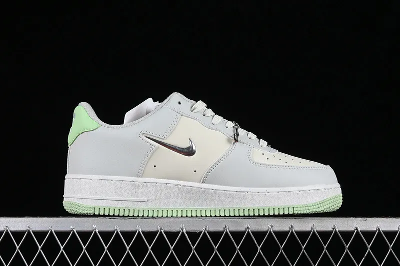 Supreme x Nike Air Force 1 07 NN SE Sea Glass Vapor Green FN8540-001