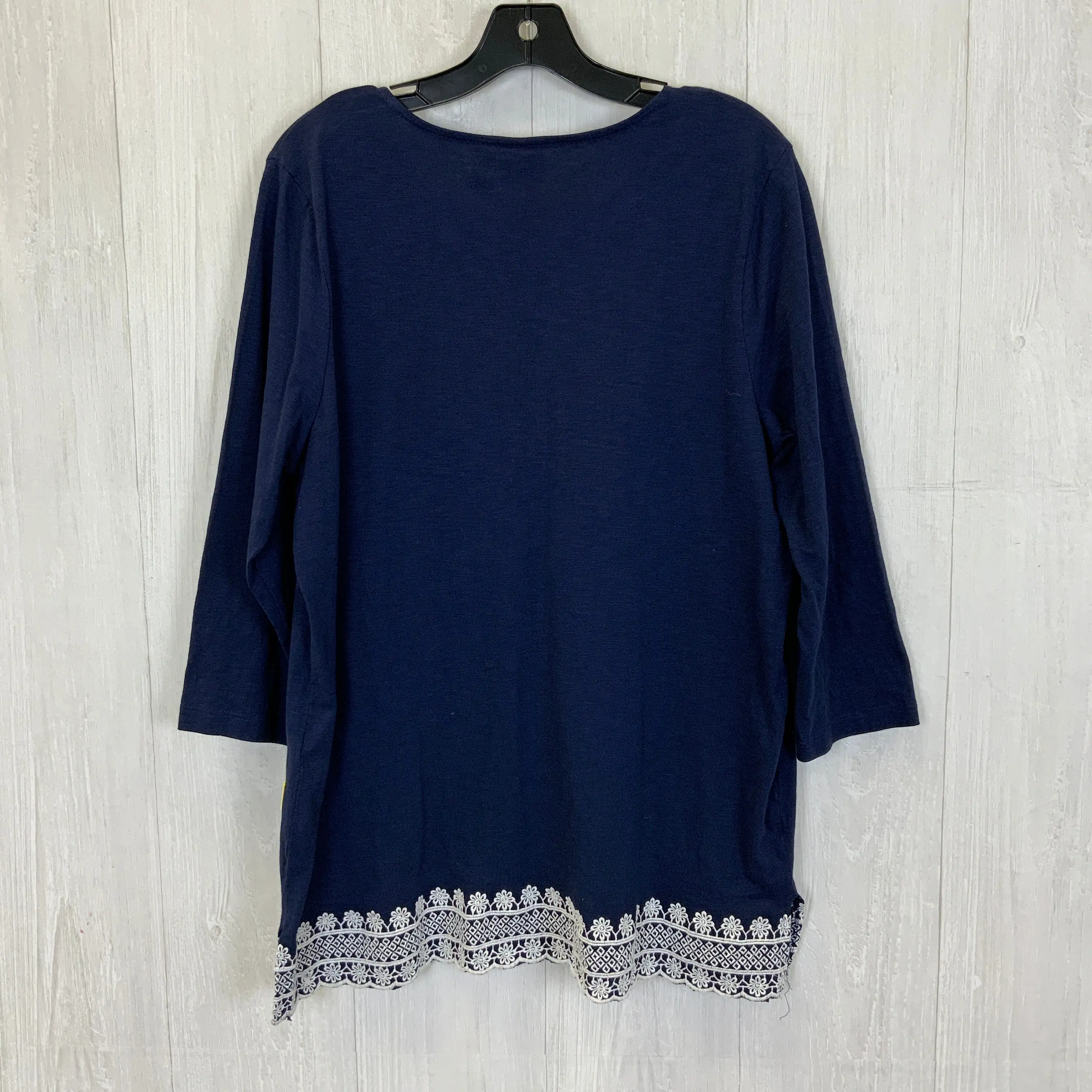 Top 3/4 Sleeve Basic By Chicos  Size: L