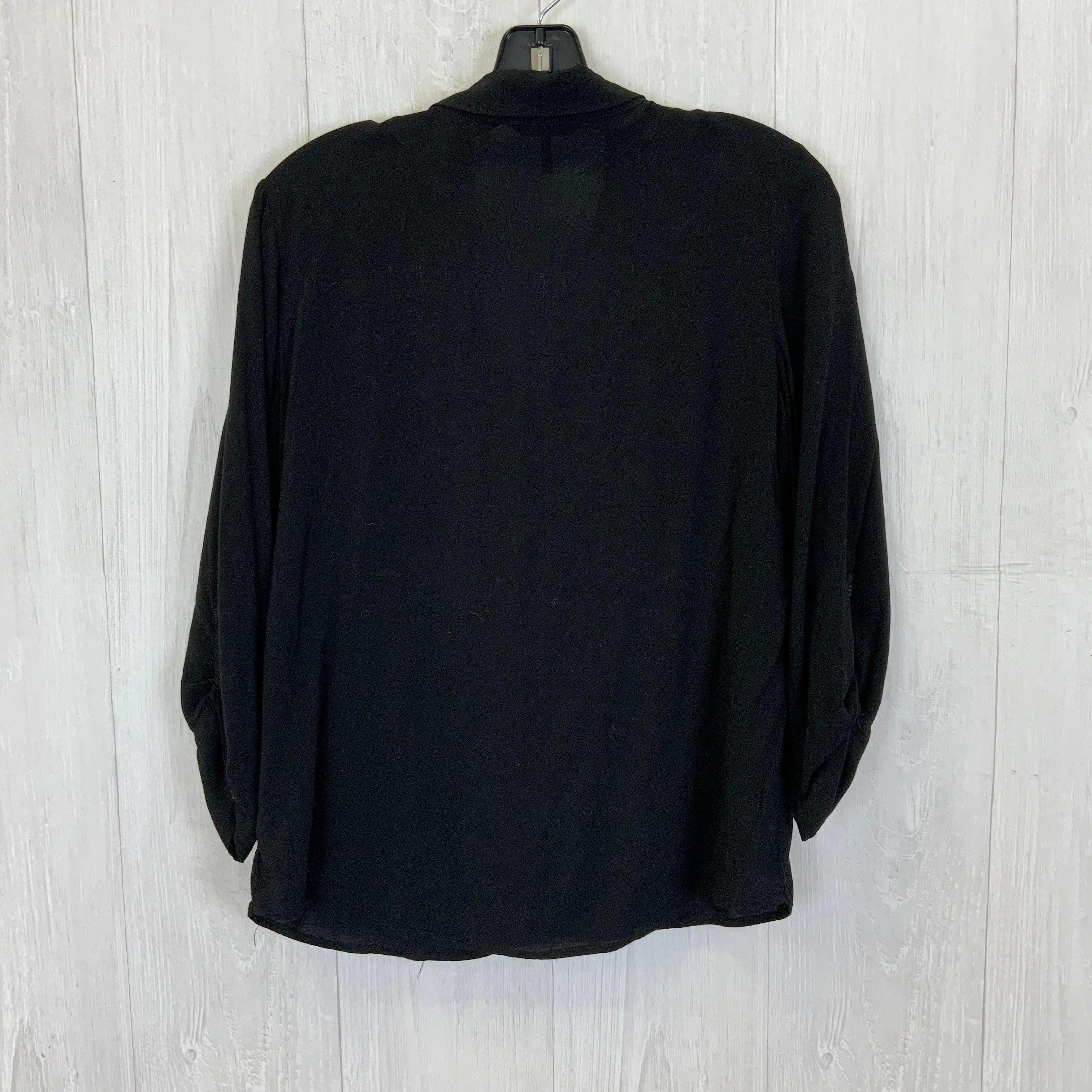 Top 3/4 Sleeve Basic By Daisy Fuentes  Size: M