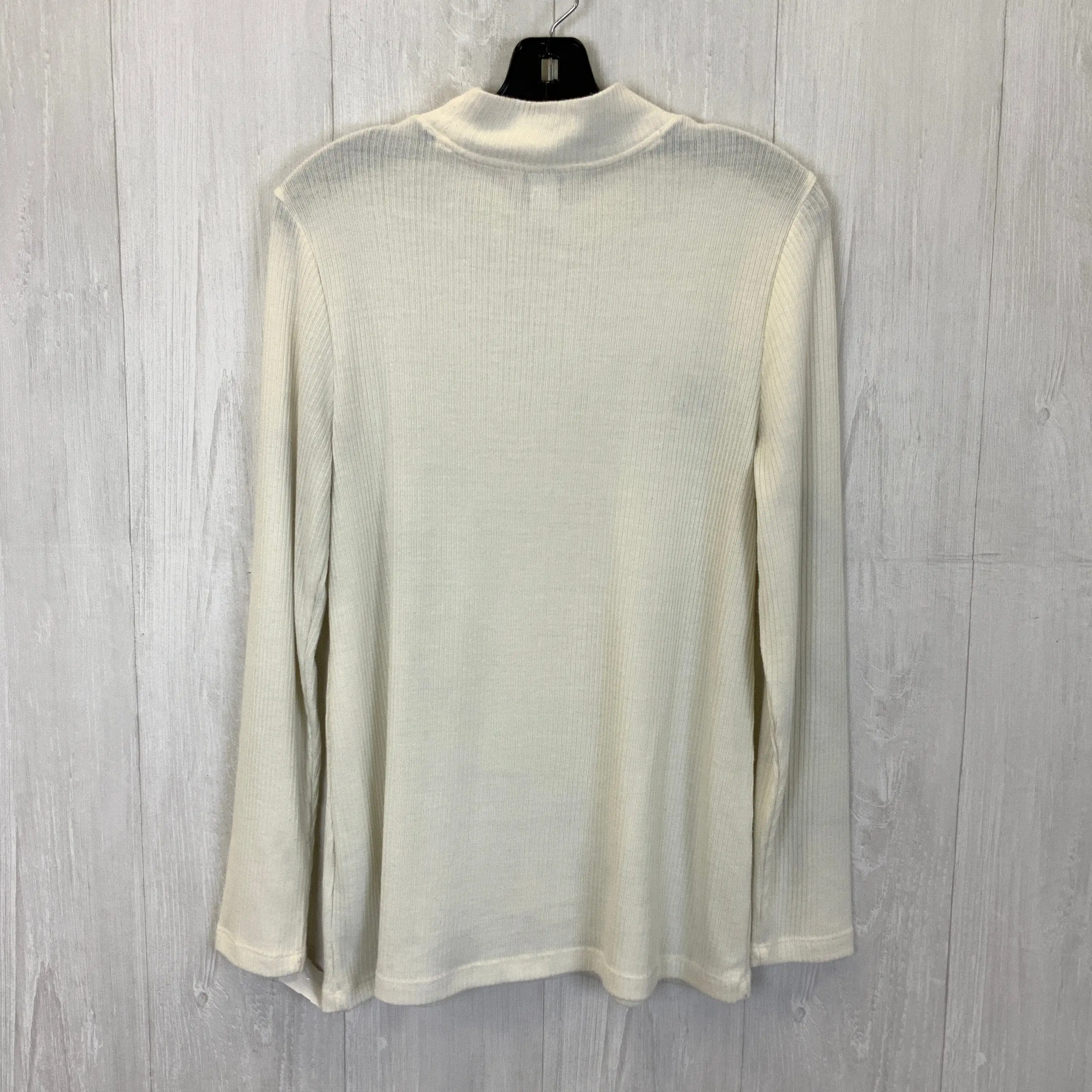 Top Long Sleeve Basic By Christopher And Banks  Size: L