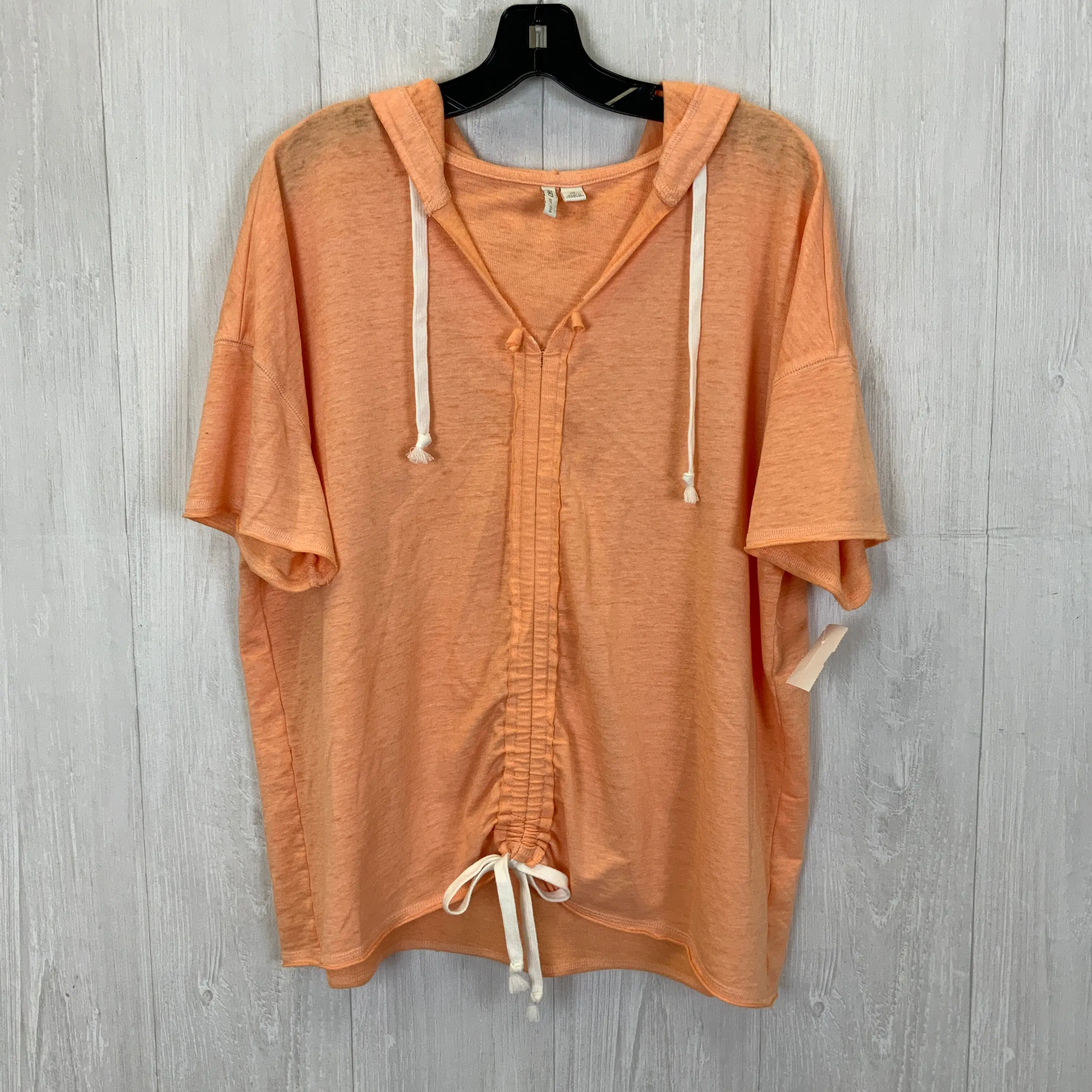 Top Short Sleeve By Cato  Size: Xl