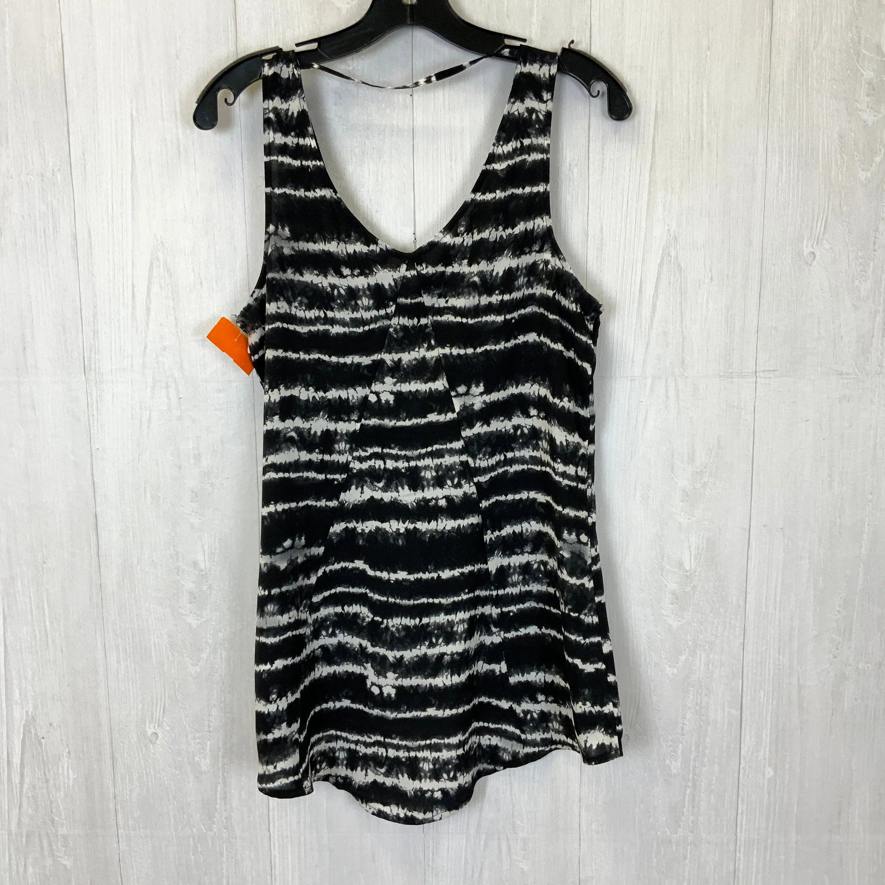 Top Sleeveless By Express  Size: M