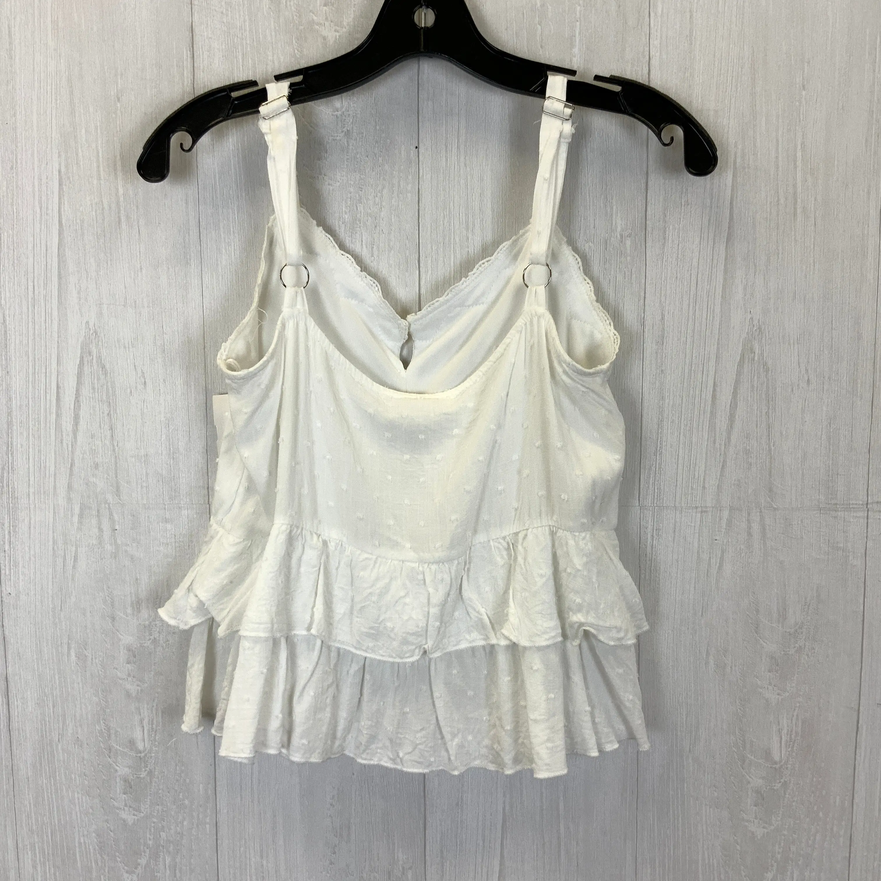 Top Sleeveless By Urban Romantics  Size: S