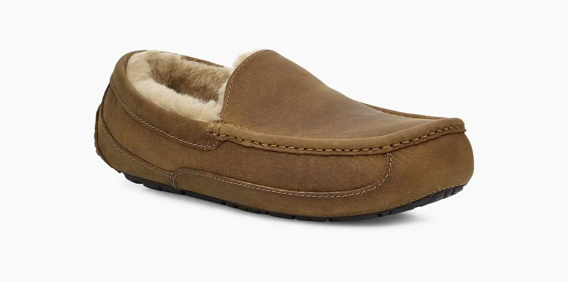 UGG Men's Ascot Leather